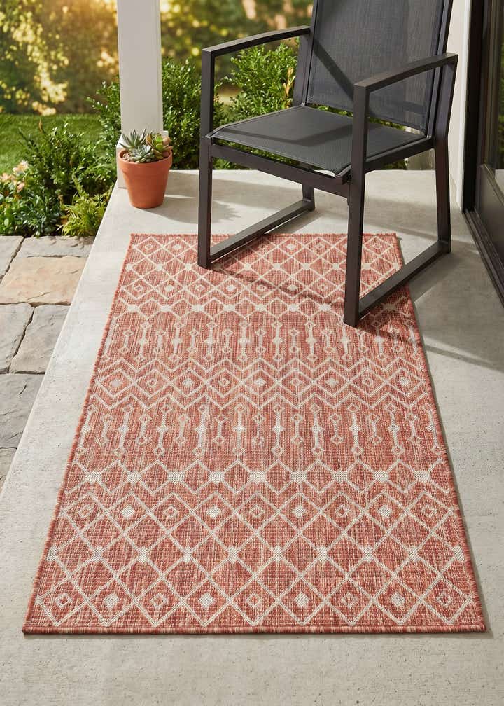 3' x 5' 3 Easy-Clean Lattice Indoor / Outdoor Rug