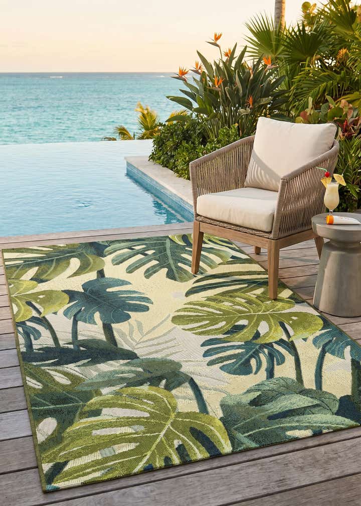 3' 3 x 5' 3 Easy-Clean Botanical Indoor / Outdoor Rug