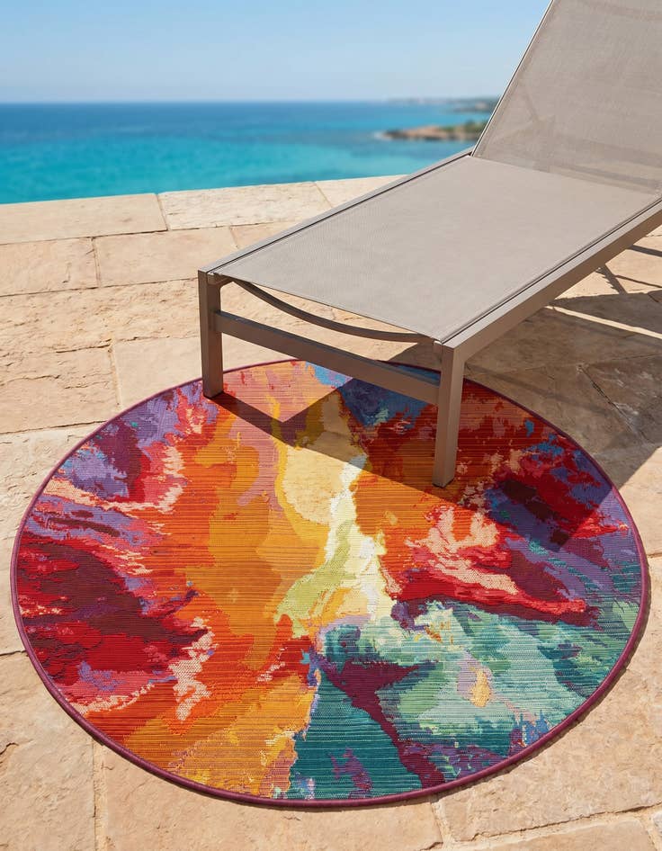 Detail image of 3' x 3' Easy-Clean Modern Indoor / Outdoor Round Rug