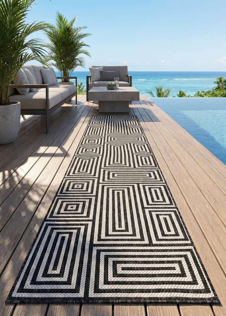 2' 7 x 12' Easy-Clean Modern Indoor / Outdoor Runner Rug