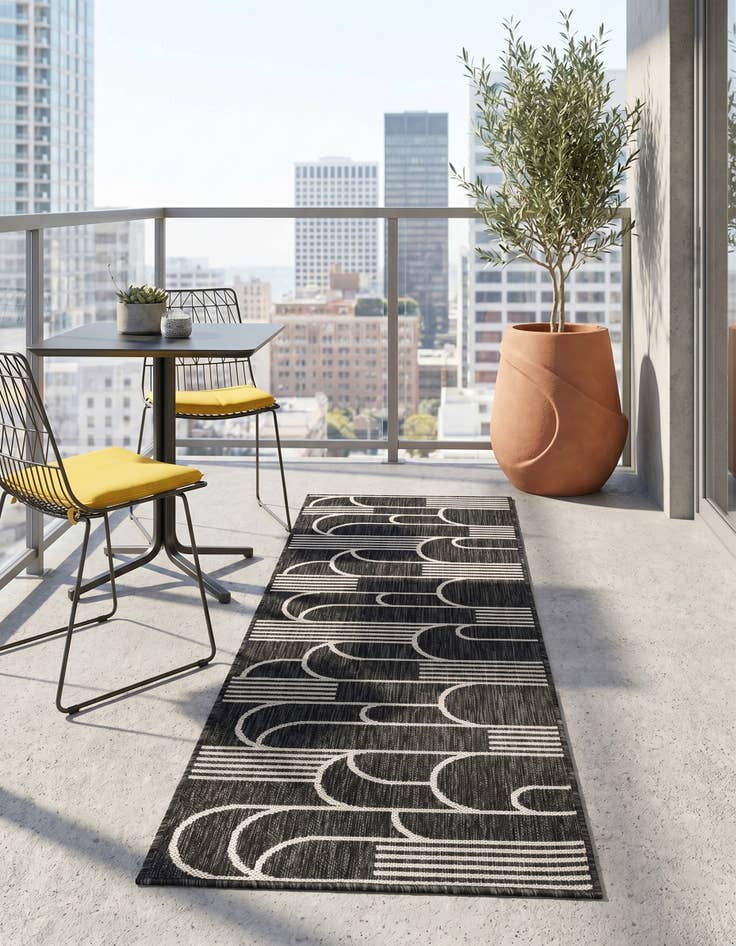 Detail image of 2' x 6' Easy-Clean Modern Indoor / Outdoor Runner Rug