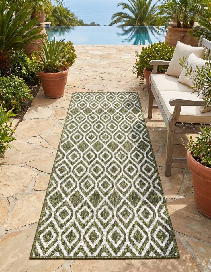 Detail image of 2' x 6' Easy-Clean Jill Zarin Turks and Caicos Indoor / Outdoor Runner Rug