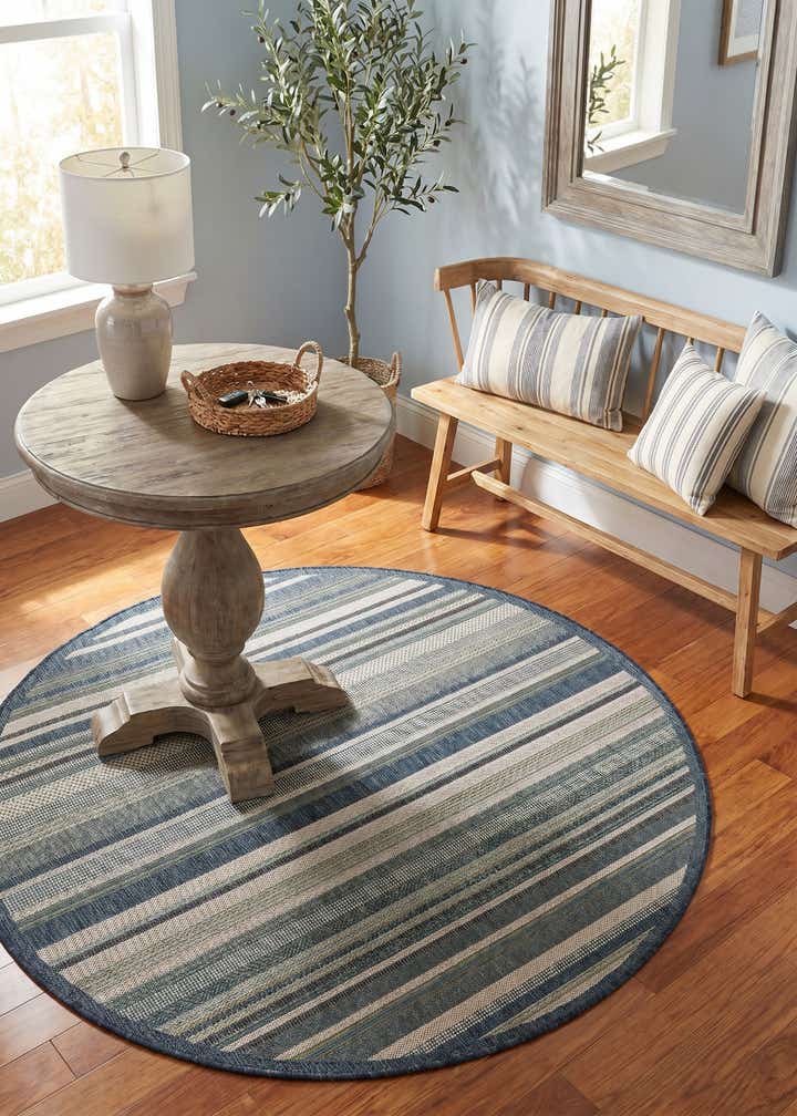 6' x 6' Easy-Clean Baja Indoor / Outdoor Round Rug