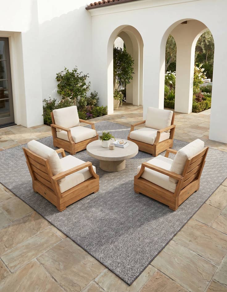 Detail image of 13' x 13' Easy-Clean Lattice Indoor / Outdoor Square Rug