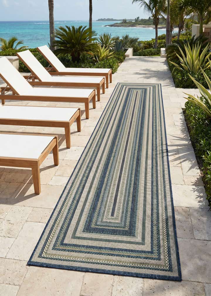 2' 7 x 12' Easy-Clean Baja Indoor / Outdoor Runner Rug