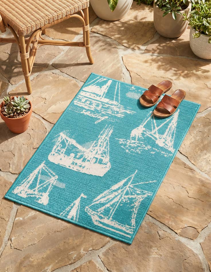 Detail image of 2' x 3' Easy-Clean Coastal Indoor / Outdoor Rug