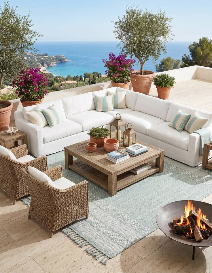 Detail image of 10' x 14' 1 Easy-Clean Eco Bohemian Indoor / Outdoor Rug