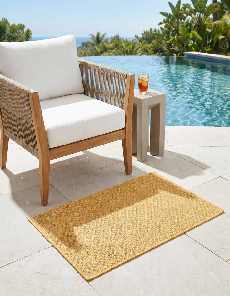 Detail image of 2' x 3' Easy-Clean Solid Indoor / Outdoor Rug