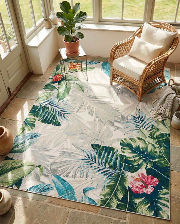 7' 10 x 10' Easy-Clean Botanical Indoor / Outdoor Rug