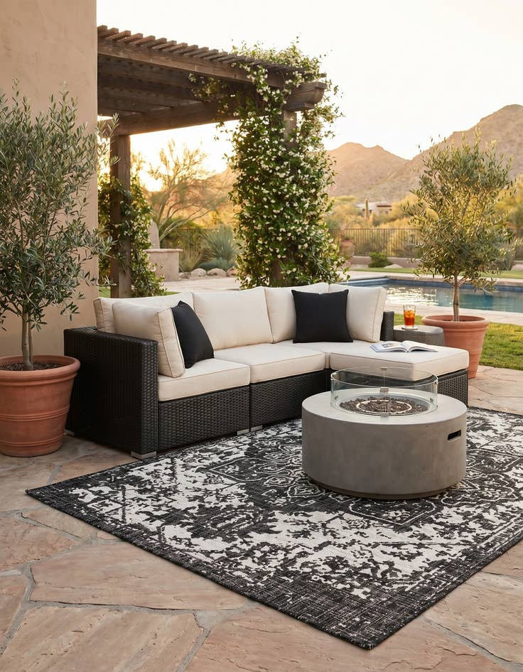 Detail image of 5' 3 x 8' Easy-Clean Jill Zarin Dubai Indoor / Outdoor Rug
