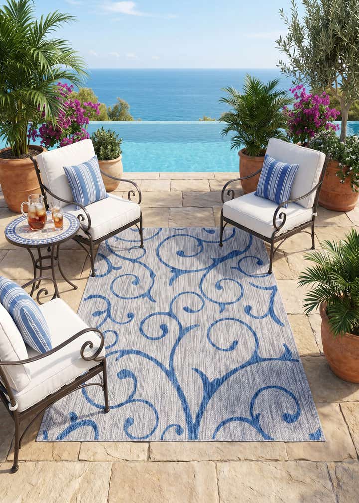 4' x 6' Easy-Clean Botanical Indoor / Outdoor Rug