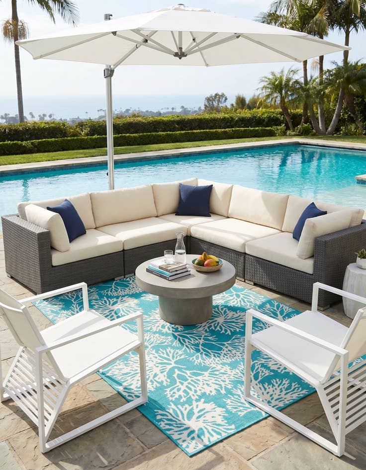 Detail image of 5' 3 x 8' Easy-Clean Coastal Indoor / Outdoor Rug