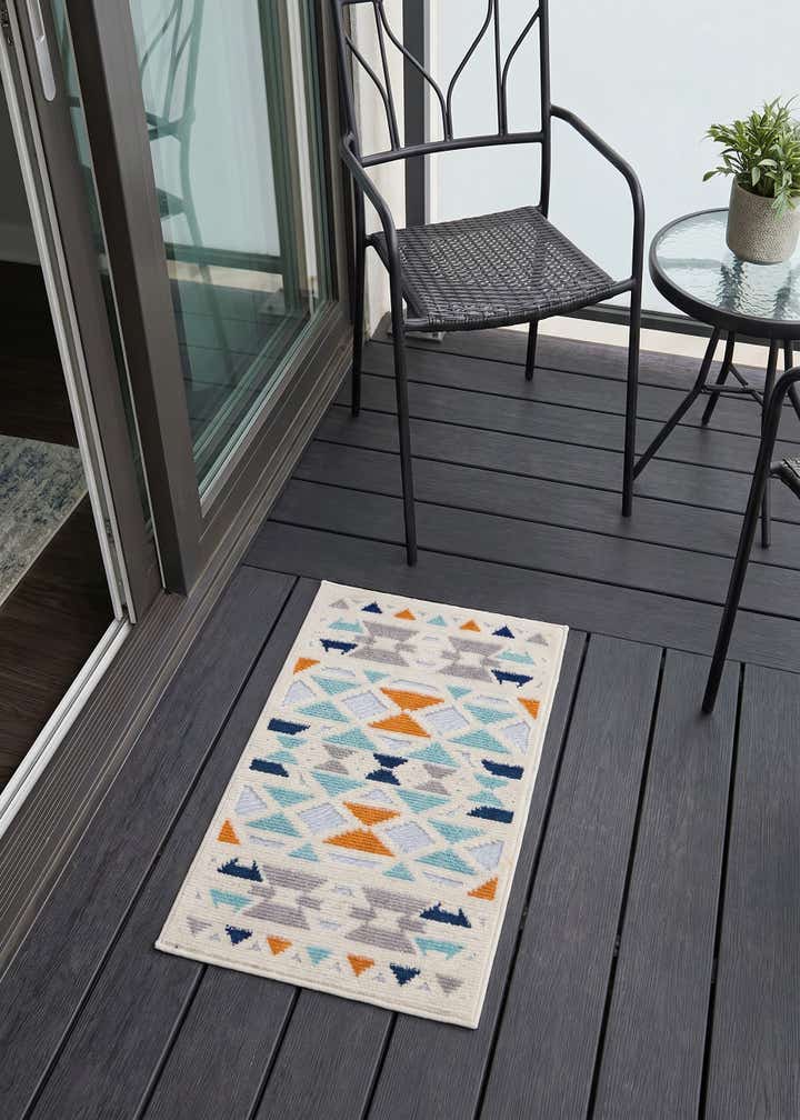2' x 3' Easy-Clean Aruba Indoor / Outdoor Rug