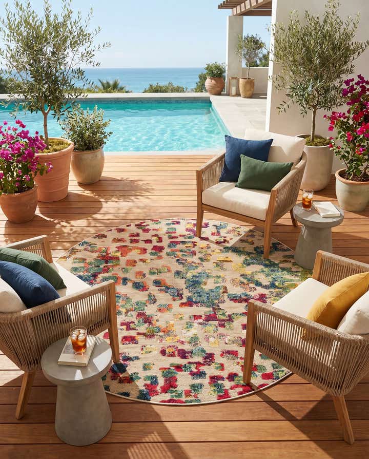 6' x 6' Easy-Clean Casablanca Indoor / Outdoor Round Rug