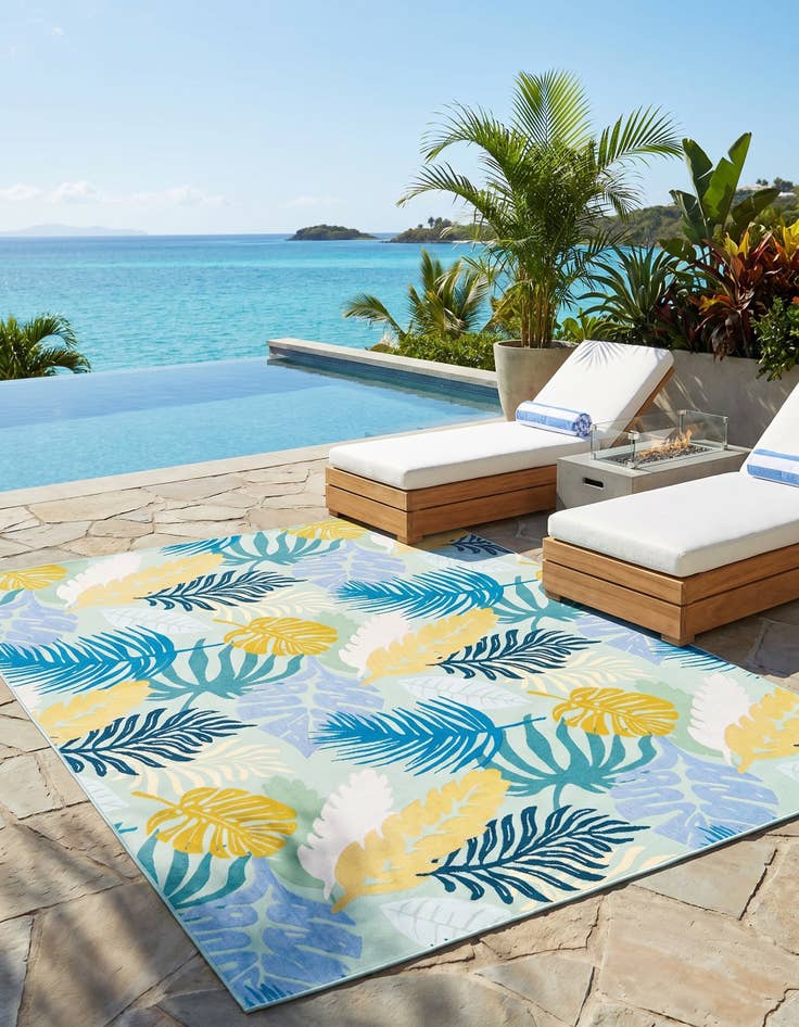Detail image of 7' 10 x 10' Easy-Clean Botanical Indoor / Outdoor Rug