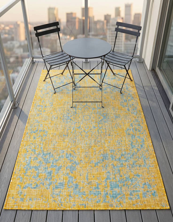 Detail image of 4' x 6' Easy-Clean Jill Zarin Dubai Indoor / Outdoor Rug