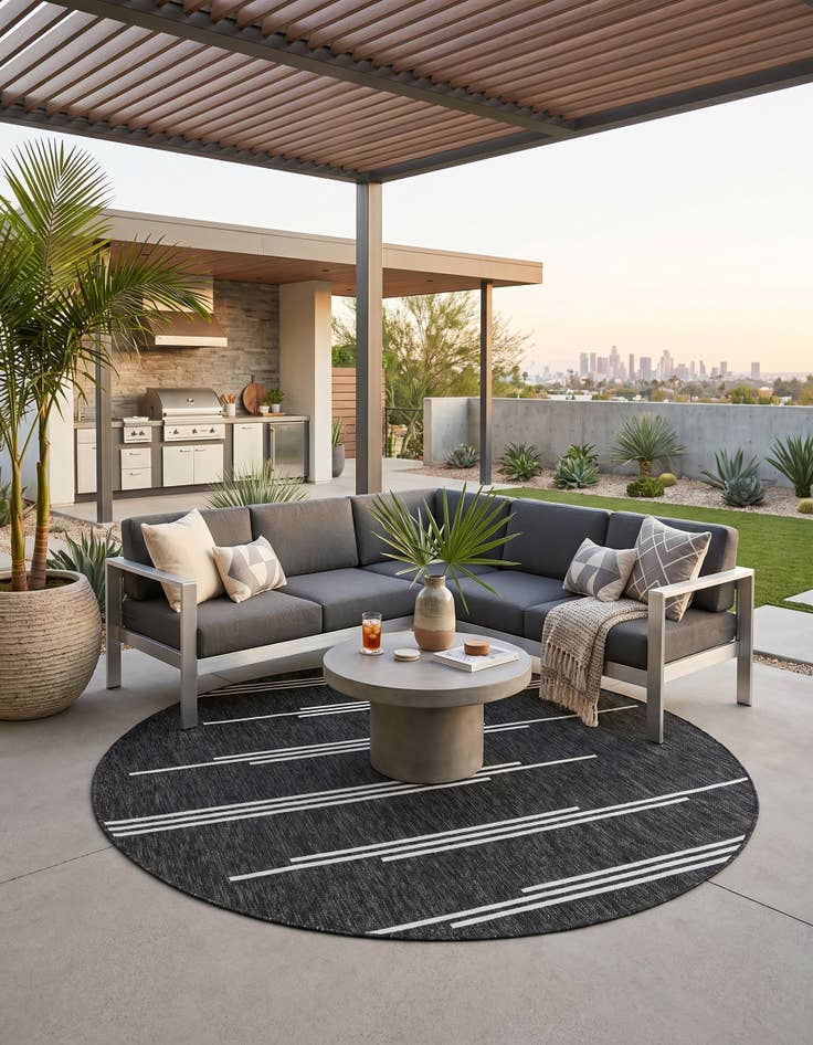 Detail image of 6' x 6' Easy-Clean Modern Indoor / Outdoor Round Rug