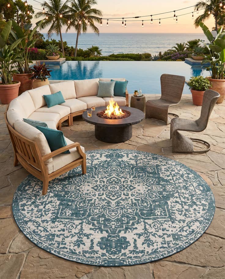 Detail image of 13' x 13' Easy-Clean Jill Zarin Dubai Indoor / Outdoor Round Rug