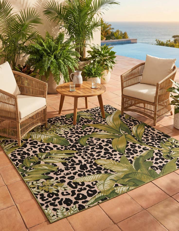 Detail image of 6' x 6' Easy-Clean Botanical Indoor / Outdoor Square Rug