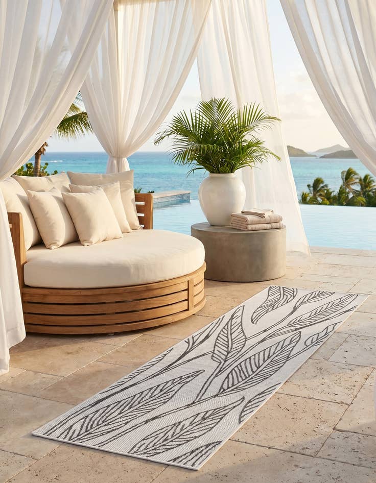 Detail image of 2' x 6' Easy-Clean Botanical Indoor / Outdoor Runner Rug