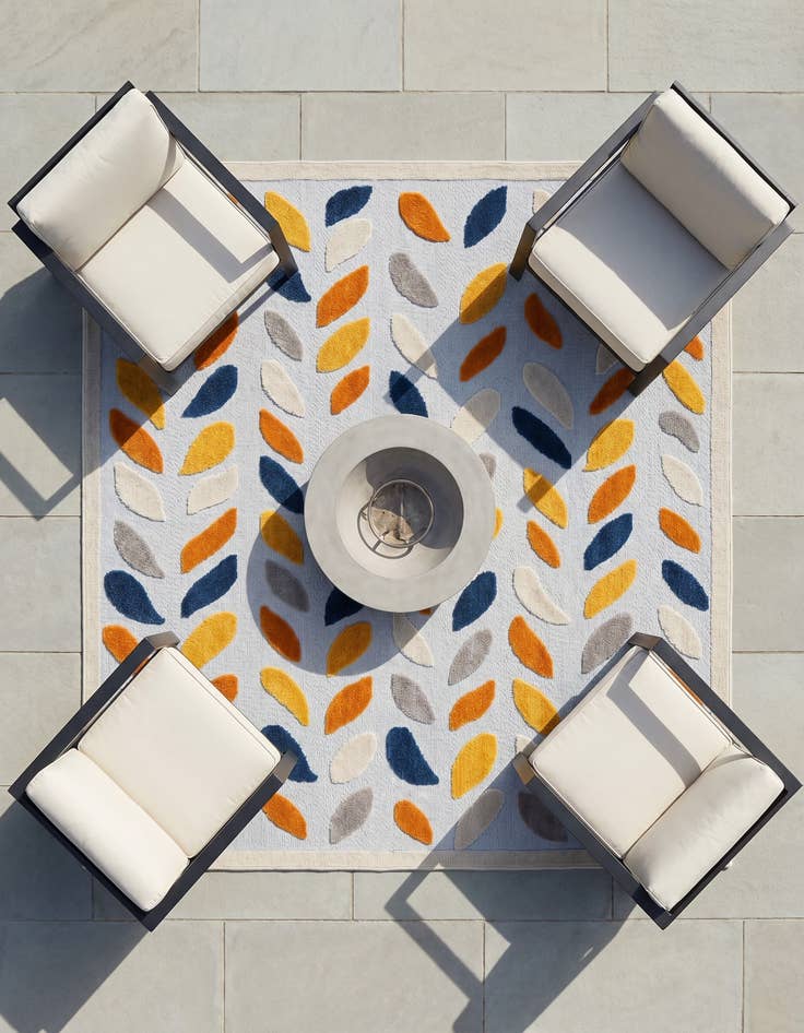 Detail image of 7' 10 x 7' 10 Easy-Clean Aruba Indoor / Outdoor Square Rug