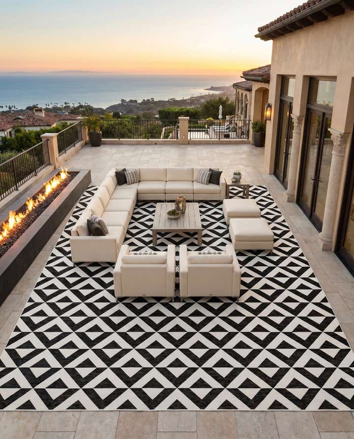 13' x 13' Easy-Clean Jill Zarin Indoor / Outdoor Square Rug