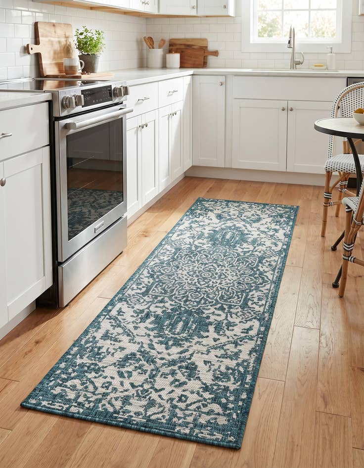 Detail image of 2' x 6' Easy-Clean Jill Zarin Dubai Indoor / Outdoor Runner Rug