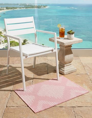 Pink Easy-Clean Modern Indoor / Outdoor Rug