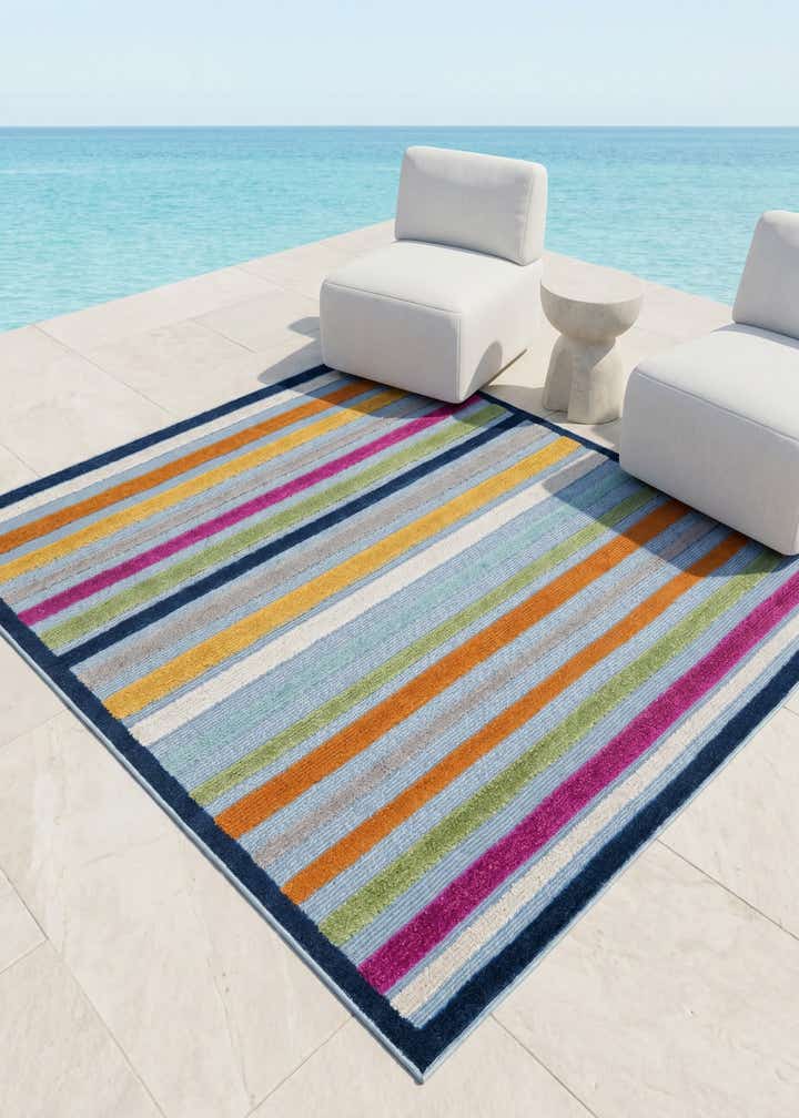 5' 3 x 5' 3 Easy-Clean Aruba Indoor / Outdoor Square Rug