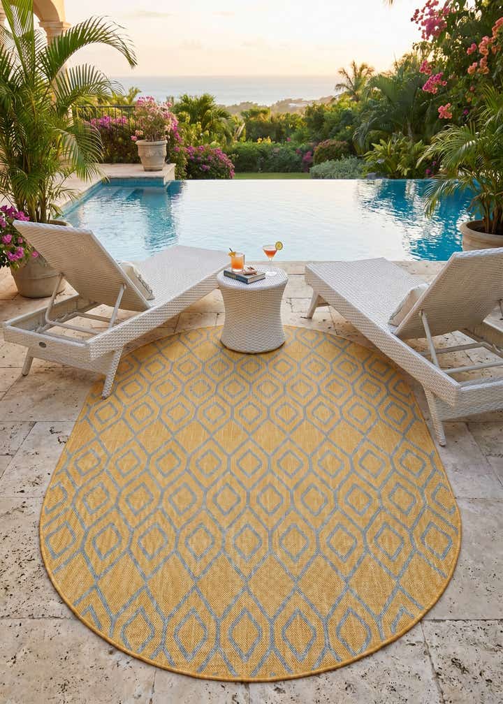 5' 3 x 8' Easy-Clean Jill Zarin Turks and Caicos Indoor / Outdoor Oval Rug