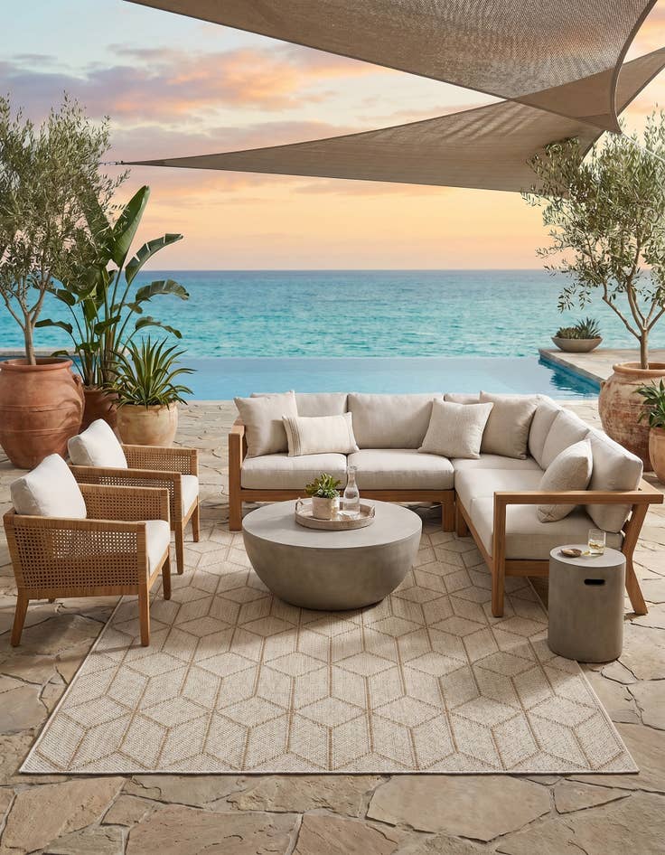 Detail image of 5' 3 x 8' Easy-Clean Trellis Indoor / Outdoor Rug