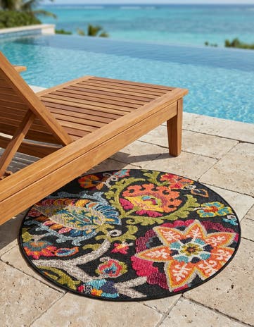 3' x 3' Easy-Clean Casablanca Indoor / Outdoor Round Rug