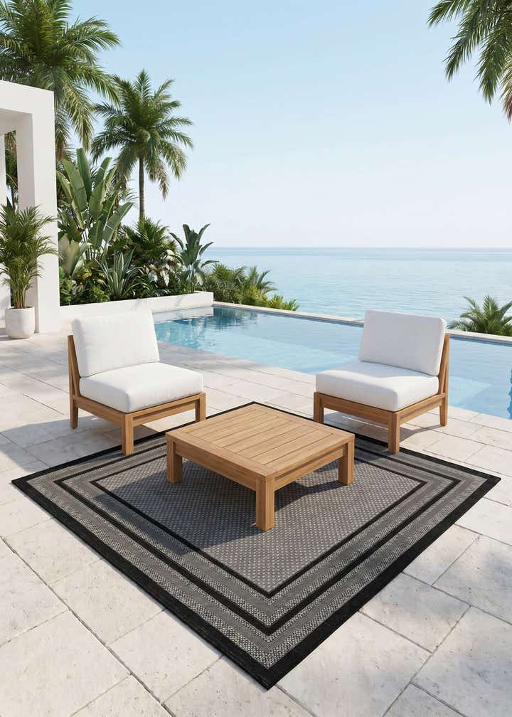 6' x 6' Easy-Clean Border Indoor / Outdoor Square Rug