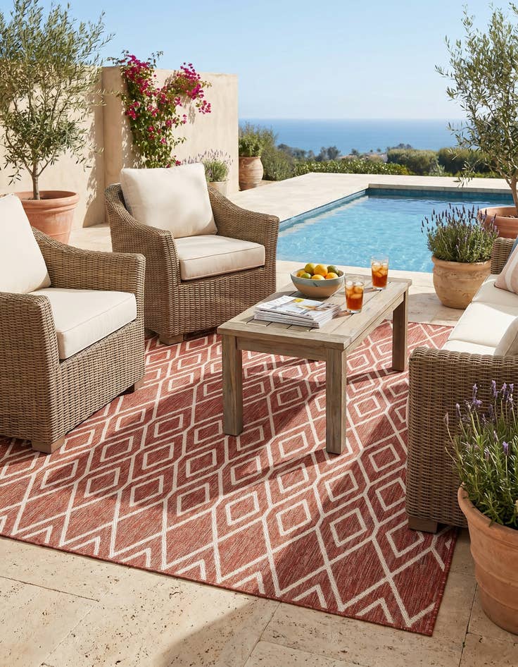Detail image of 7' 10 x 7' 10 Easy-Clean Jill Zarin Turks and Caicos Indoor / Outdoor Square Rug