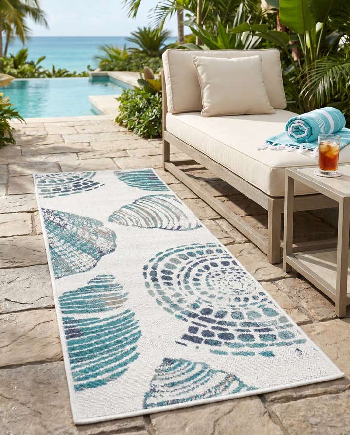 2' x 5' Easy-Clean Coastal Indoor / Outdoor Runner Rug