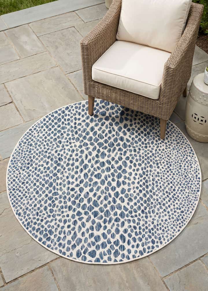 4' x 4' Easy-Clean Jill Zarin Cape Town Indoor / Outdoor Round Rug