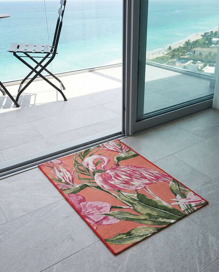 2' x 3' Easy-Clean Botanical Indoor / Outdoor Rug