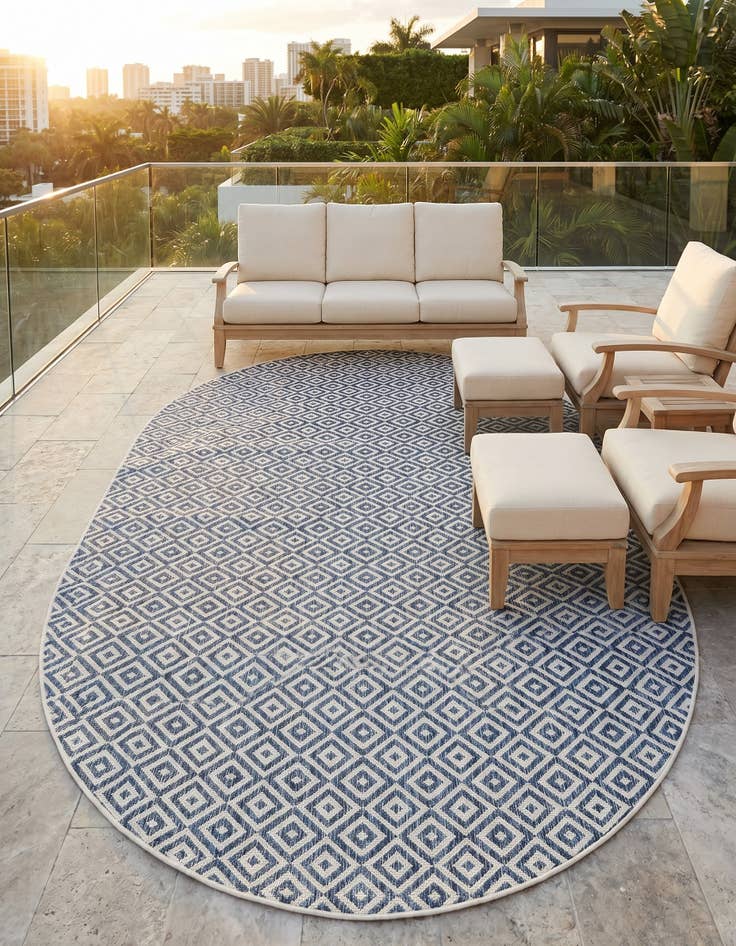 Detail image of 7' 10 x 10' Easy-Clean Jill Zarin Costa Rica Indoor / Outdoor Oval Rug