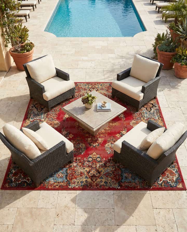 7' 10 x 7' 10 Easy-Clean Traditional Indoor / Outdoor Square Rug