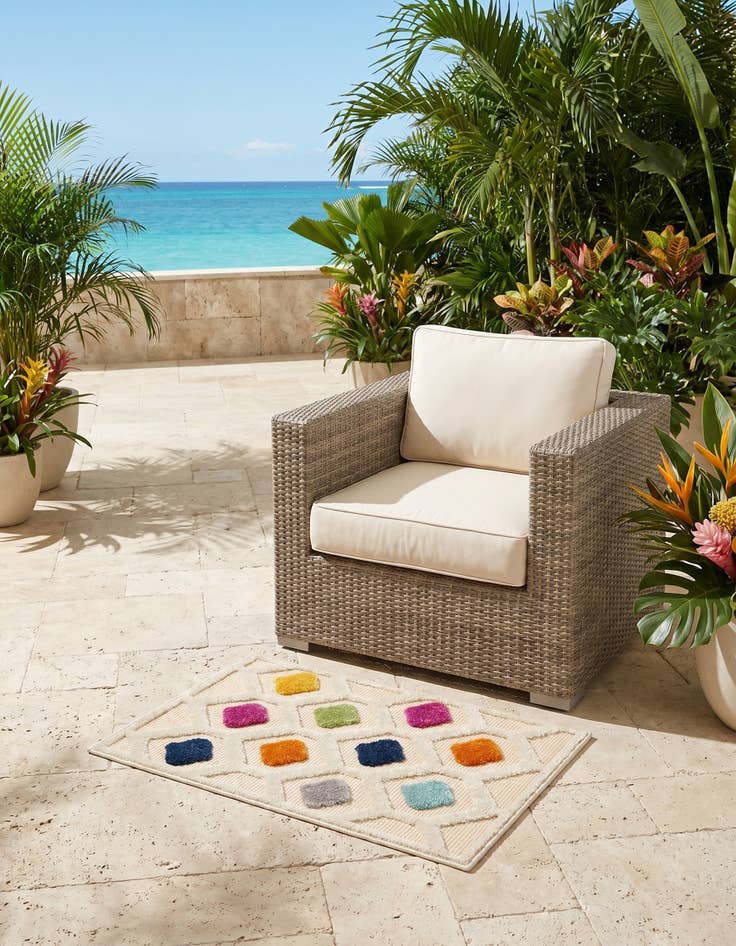 Detail image of 2' x 3' Easy-Clean Aruba Indoor / Outdoor Rug