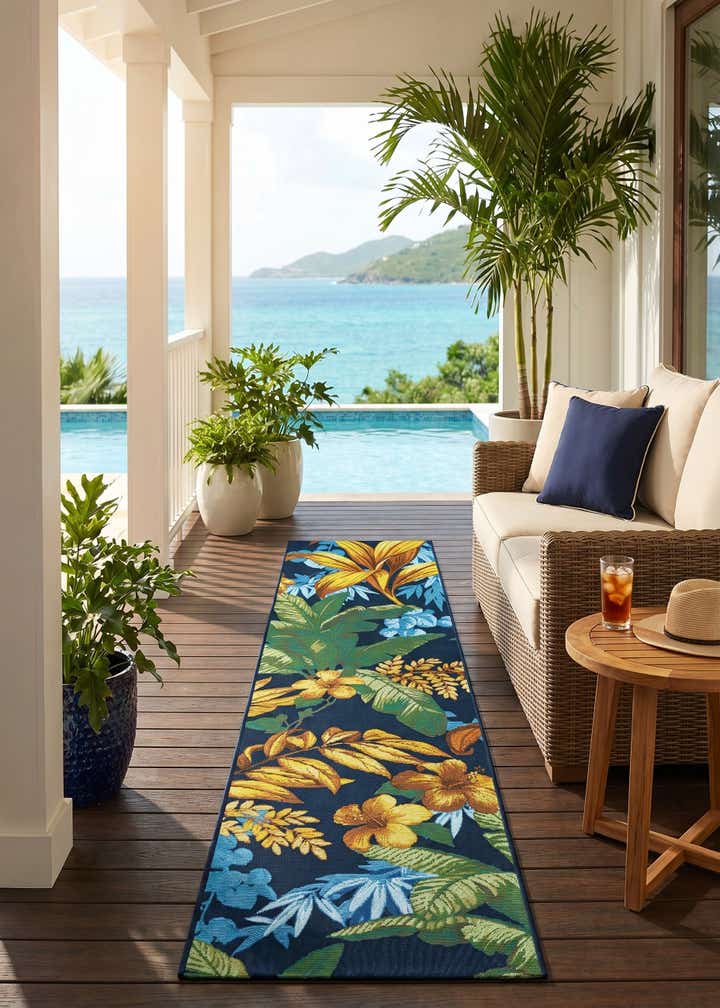 2' x 8' Easy-Clean Botanical Indoor / Outdoor Runner Rug