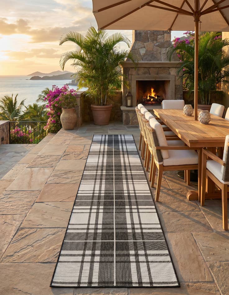 Detail image of 2' 7 x 12' Easy-Clean Checkered Indoor / Outdoor Runner Rug