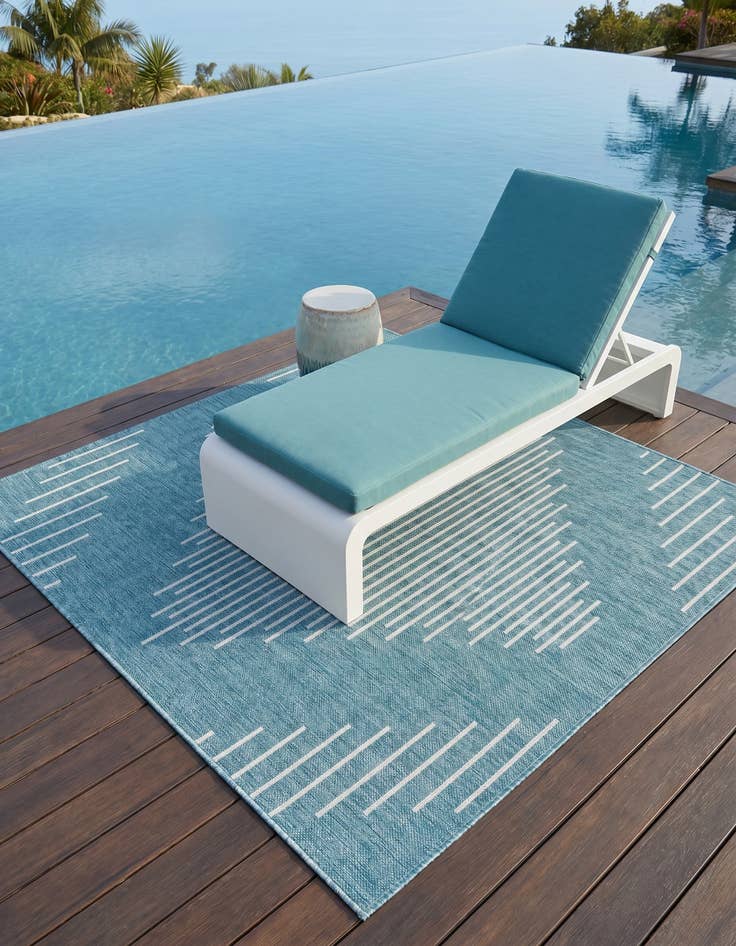 Detail image of 5' 3 x 5' 3 Easy-Clean Modern Indoor / Outdoor Square Rug