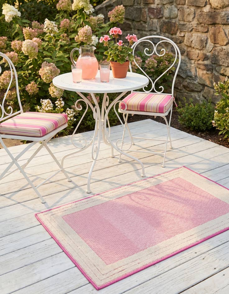 Detail image of 2' x 3' Easy-Clean Aruba Indoor / Outdoor Rug