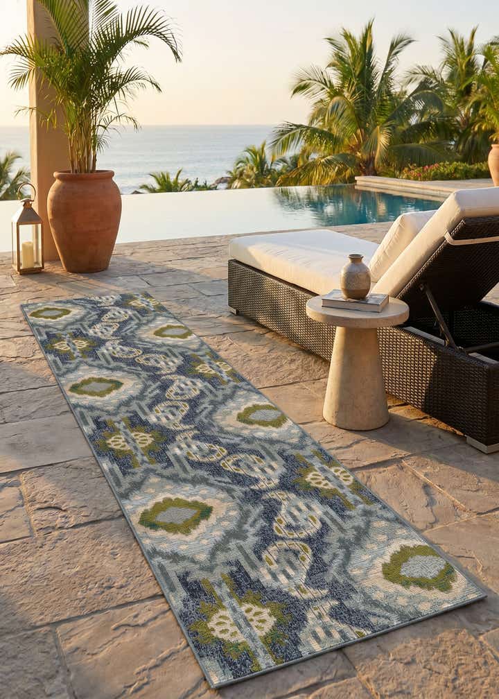 2' 7 x 11' Easy-Clean Modern Indoor / Outdoor Runner Rug