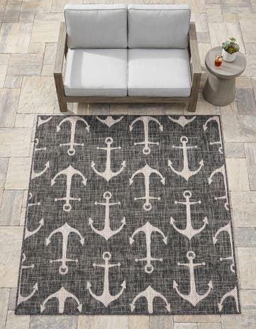 5' 3 x 5' 3 Easy-Clean Coastal Indoor / Outdoor Square Rug