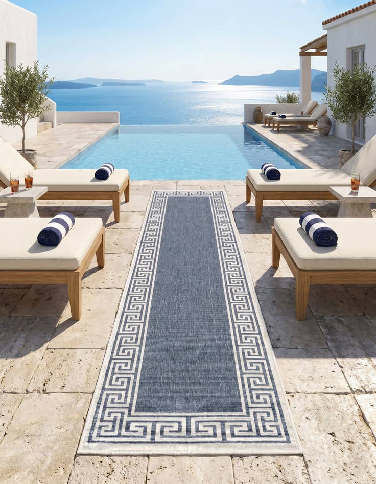 Detail image of 2' x 8' Easy-Clean Coastal Indoor / Outdoor Runner Rug