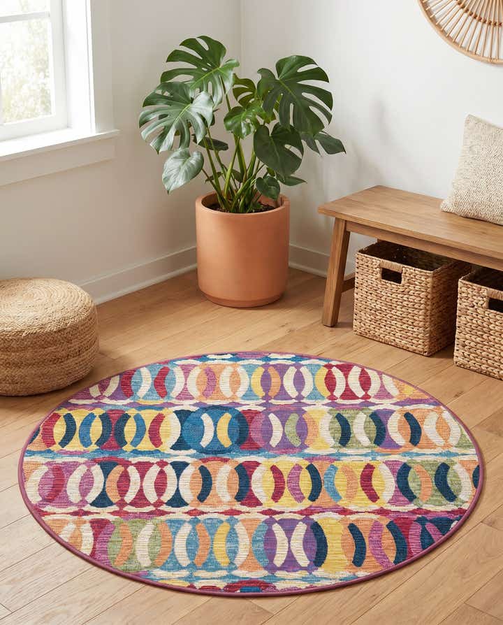 3' 3 x 3' 3 Easy-Clean Modern Indoor / Outdoor Round Rug
