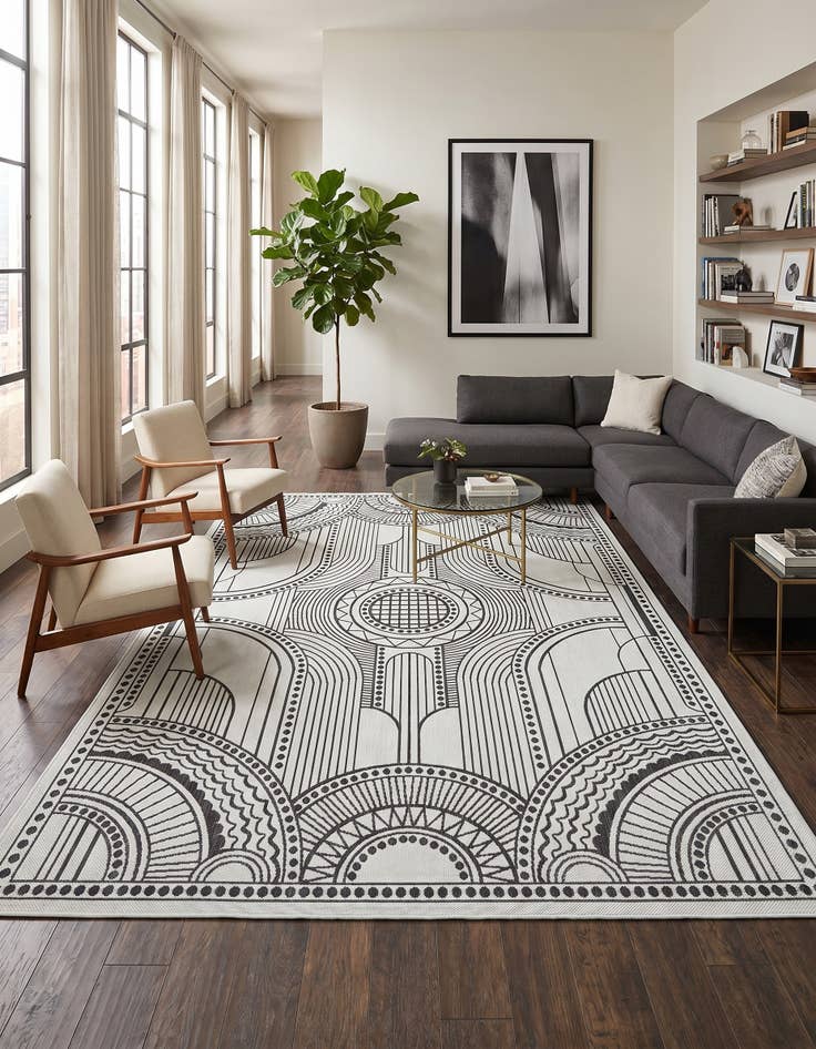 Detail image of 7' x 10' Easy-Clean Traditional Indoor / Outdoor Rug