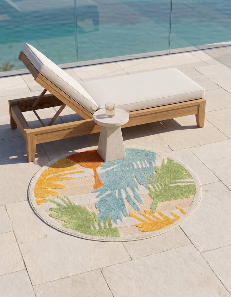 Detail image of 3' 3 x 3' 3 Easy-Clean Aruba Indoor / Outdoor Round Rug